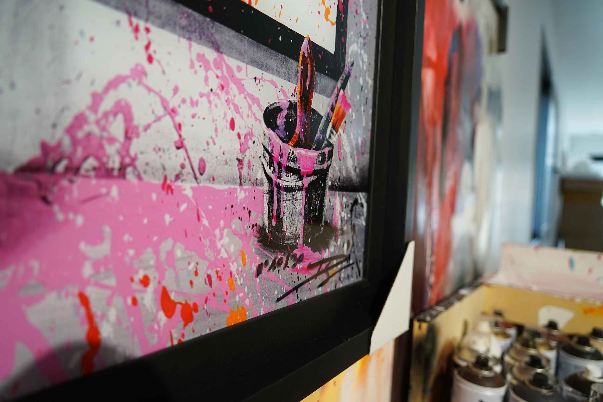 "First painting Pink version" Édition Prestige sur Plexiglas - Encadrement caisse américaine